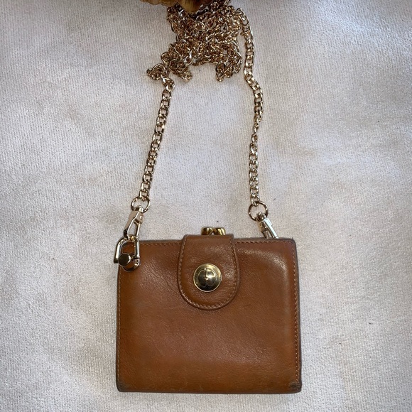 Gucci Handbags - GUCCI Tan Leather Compact Bifold Wallet
